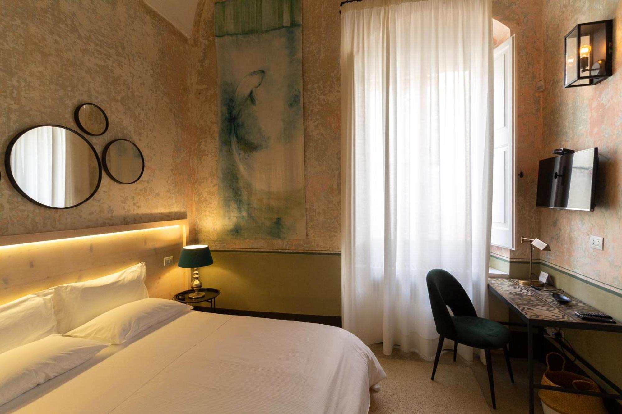 Casa Galateo 20 Bed & Breakfast 2*